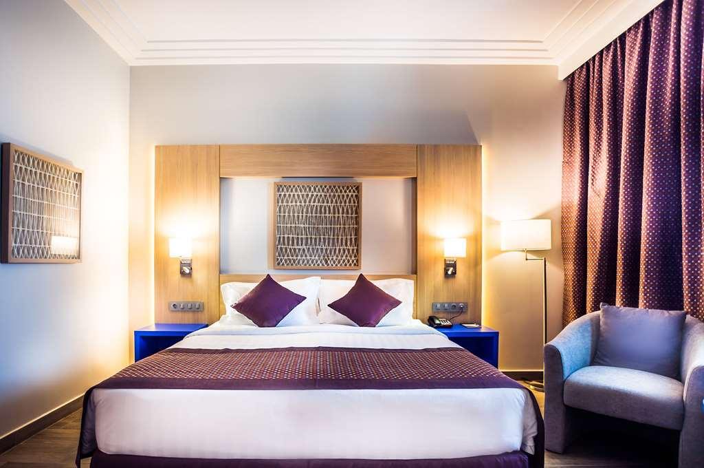 Golden Tulip Le Diplomate Hotell Cotonou Rum bild