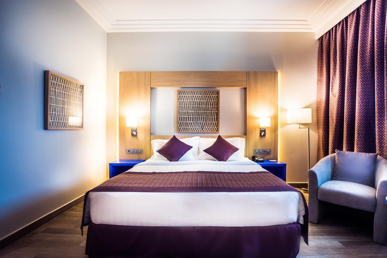 Golden Tulip Le Diplomate Hotell Cotonou Exteriör bild