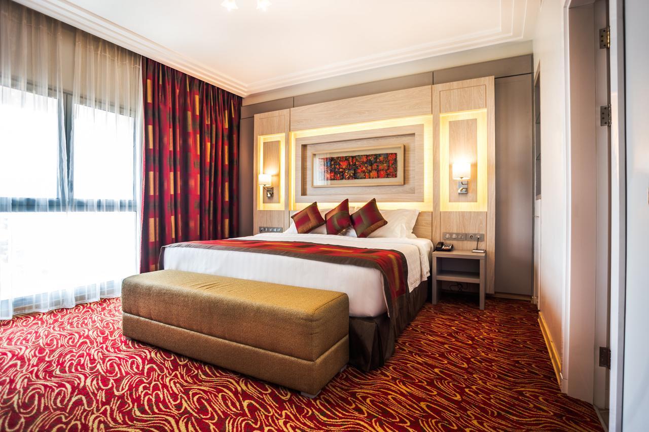 Golden Tulip Le Diplomate Hotell Cotonou Exteriör bild