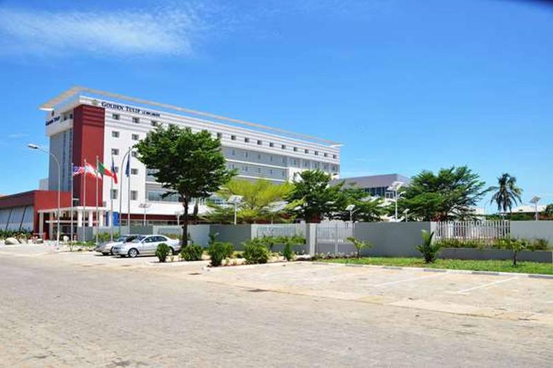 Golden Tulip Le Diplomate Hotell Cotonou Exteriör bild